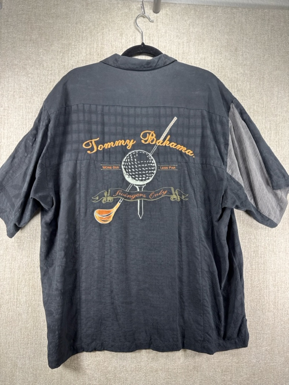 Tommy Bahama Silk Golf Camp Shirt Embroidered Back Men’s XL